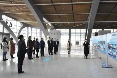 強(qiáng)強(qiáng)聯(lián)手 市職教園區(qū)與石家莊國(guó)際會(huì)展中心簽訂整體戰(zhàn)略合作協(xié)議，共筑會(huì)展服務(wù)新高地